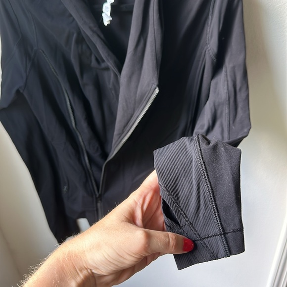 LULULEMON sz 8 BHAKTI JACKET Yoga BLACK Double Zip Wrap Define - Picture 4 of 5